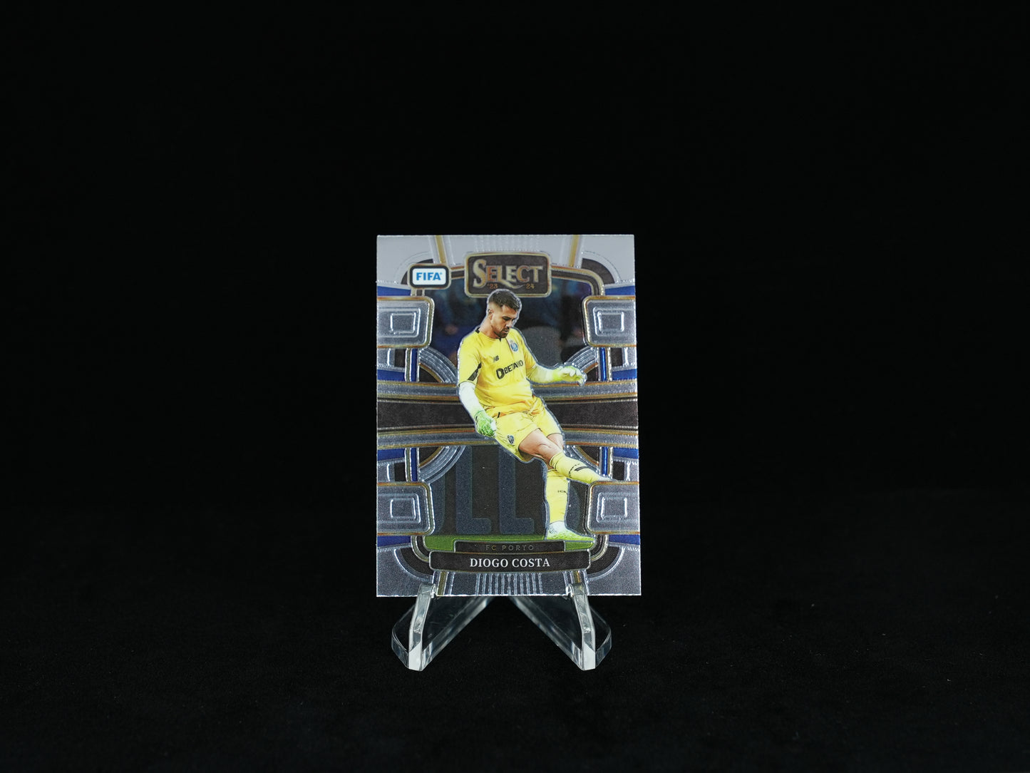 2023-2024 PANINI- SELECT FIFA - FC Porto - Base Card