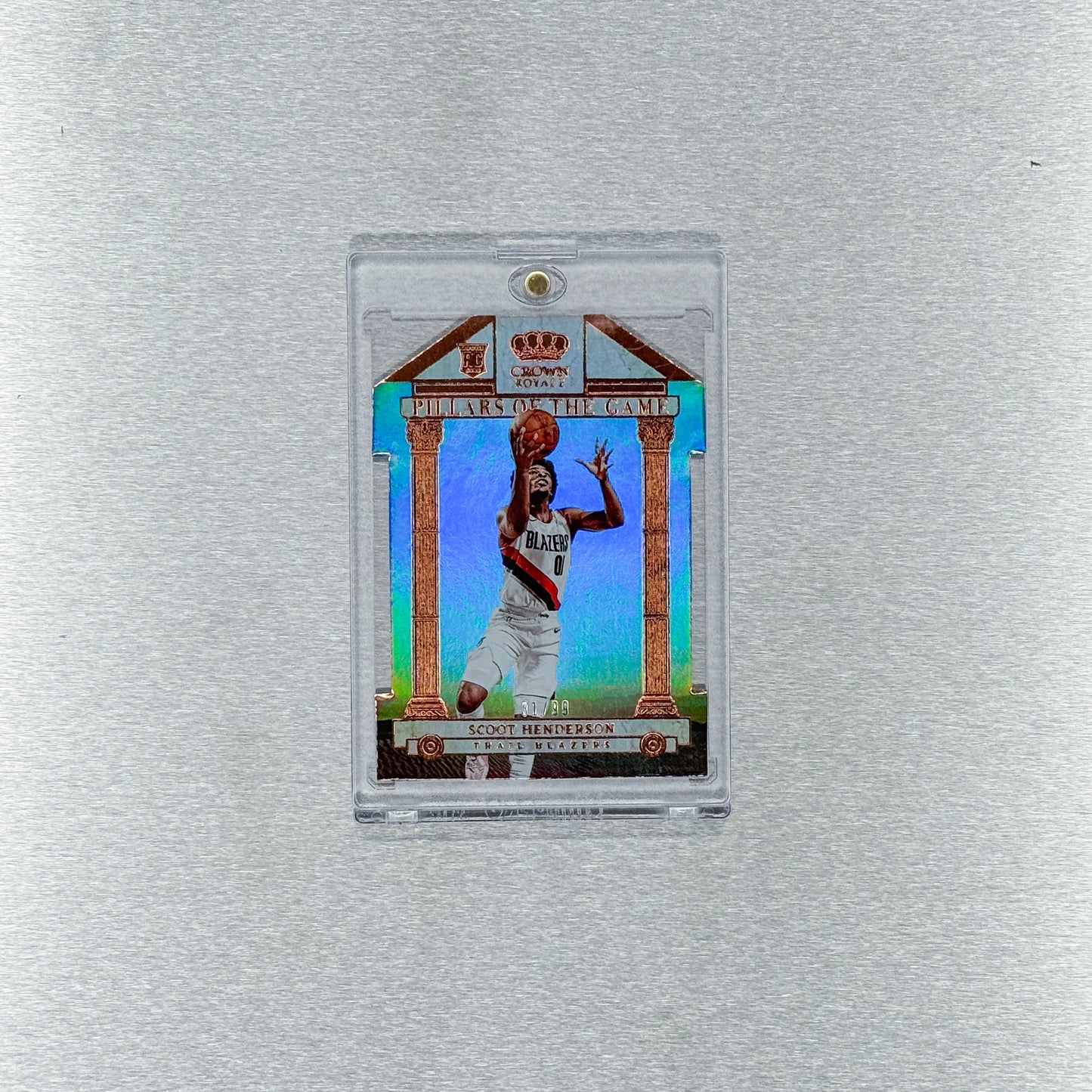 2023-24 Panini Crown Royale Basketball – Portland Trail Blazers - Scoot Henderson 31/99 - Pillars of the Game