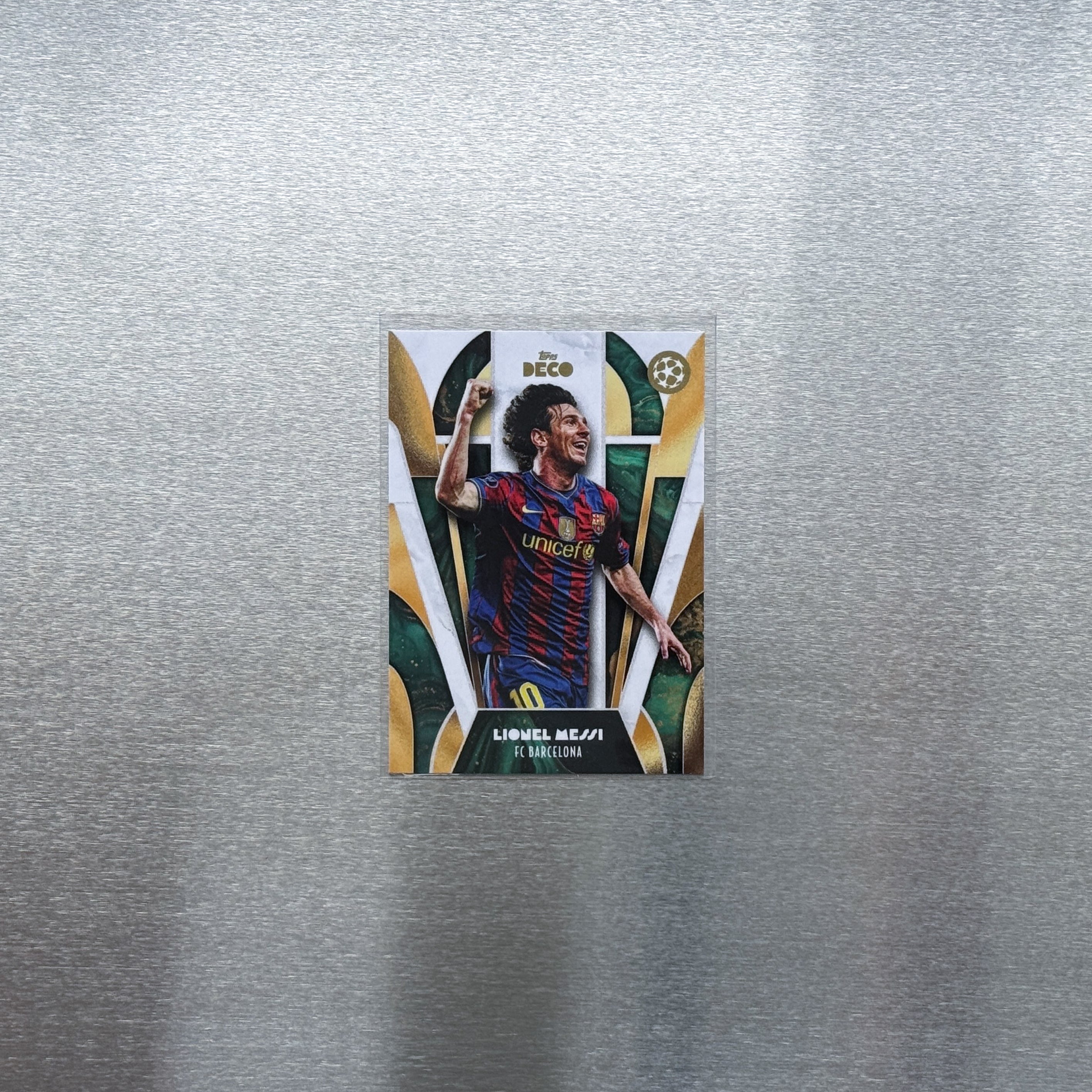 2024-25 Topps Deco UEFA Club Competitions - Messi Joyeur Emblématique
